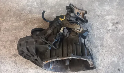 Cutie viteze manuala 2.2 d mercedes vito w638