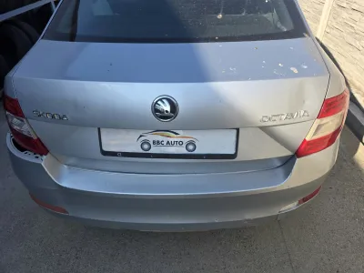 Haion skoda octavia 3 hatchback cu defect