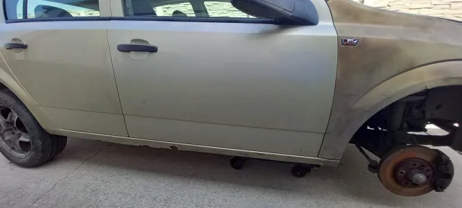 Usa opel astra h  d.f