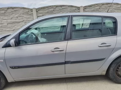 Usa renault megane 2 hatchback s.sp