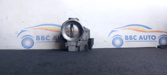 Clapeta acceleratie 1.9 d vw passat b6 
