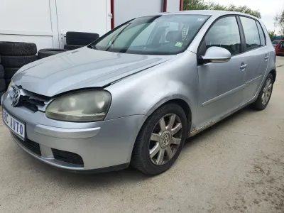 Vw golf 5 1.6 fsi bag