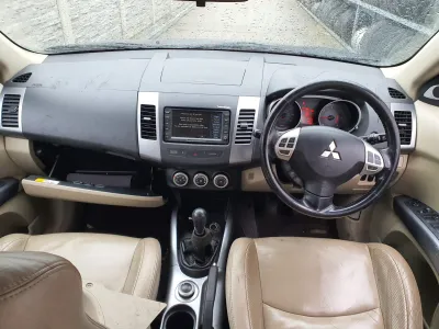 Mitsubishi outlander 2.0d