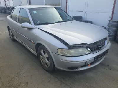 Opel vectra b 1.6b