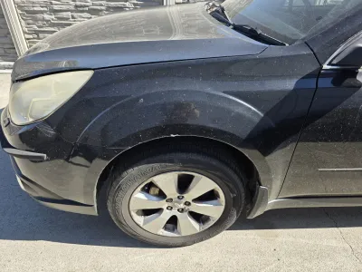 Aripa subaru outback 4 s.