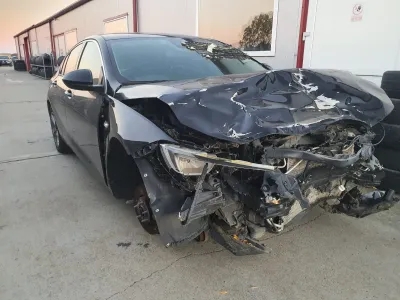 Opel insignia b 2.0d