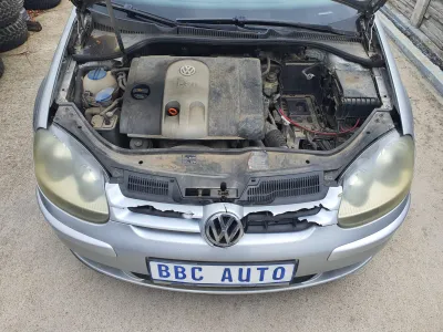 Vw golf 5 1.6 fsi bag