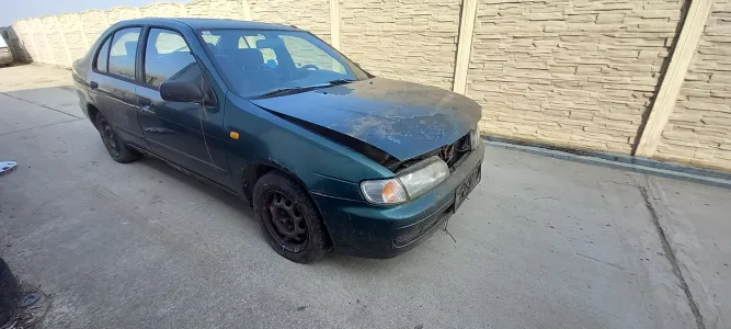 Nissan almera 1.4b