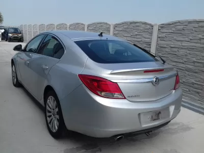 Opel insignia 2.0 d