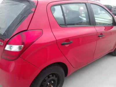Stop hyundai i20 d.*12