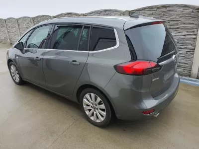Opel zafira c 1.8 tb