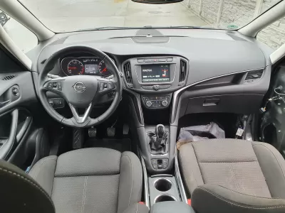 Opel zafira c 1.8 tb