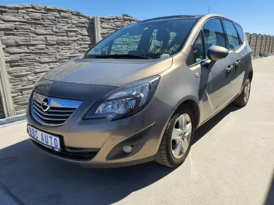 Opel meriva b 1.7 d