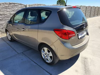 Opel meriva b 1.7 d