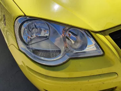 Far vw polo 9n2 d.