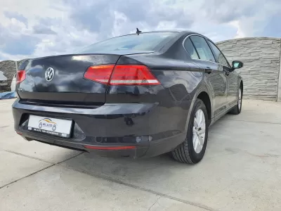 Stop vw passat b8 berlina d. 