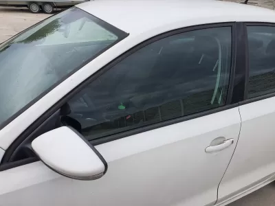 Geam usa vw jetta iv s.f