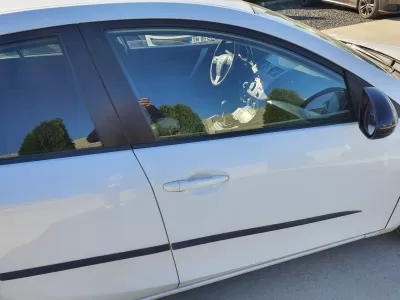 Geam usa mazda 3 mk2 d.f