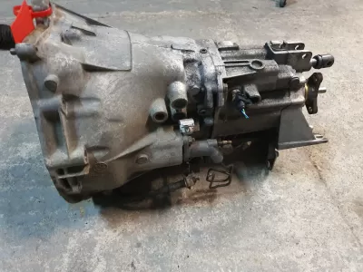 Cutie viteze manuala 1.9 b bmw seria 3 e46  5tr.