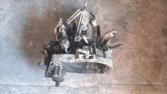 Cutie viteze manuala 1.9 d dacia solenza