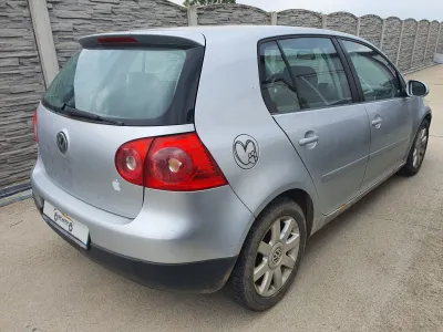 Vw golf 5 1.6 fsi bag