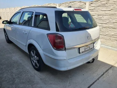 Opel astra h 1.9 d