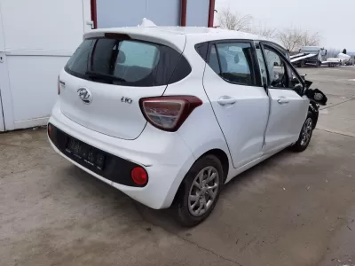 Hyundai i10 1.0 b