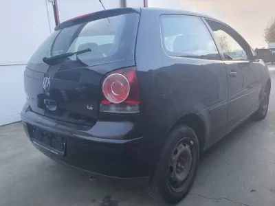 Usa vw polo 9n  2 usi dr